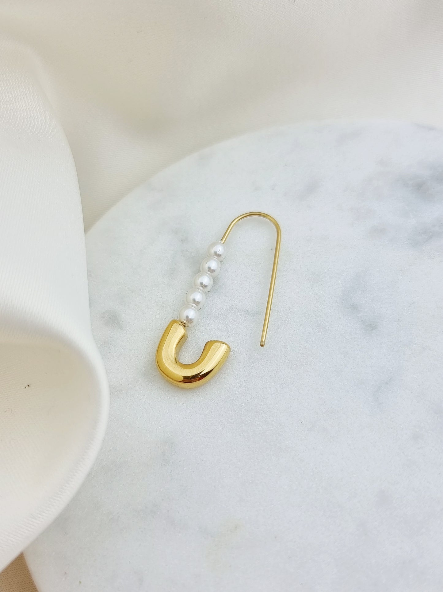 Pearly Safety Pin Earrings