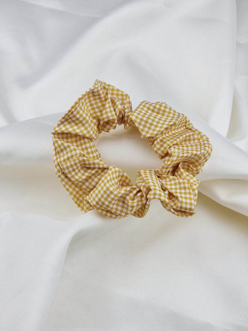 Picnic Scrunchie - Orange - Scrunchie