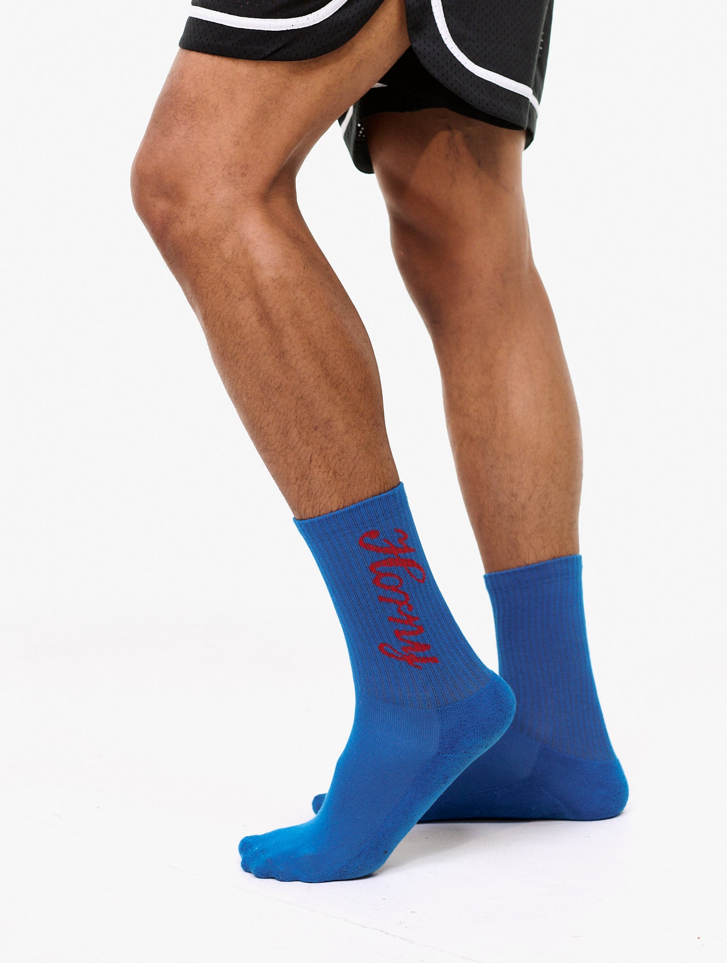 CARNE BOLLENTE Running On Horny Socks