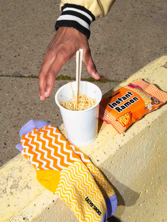 Instant Ramen Chicken Socks - Socken
