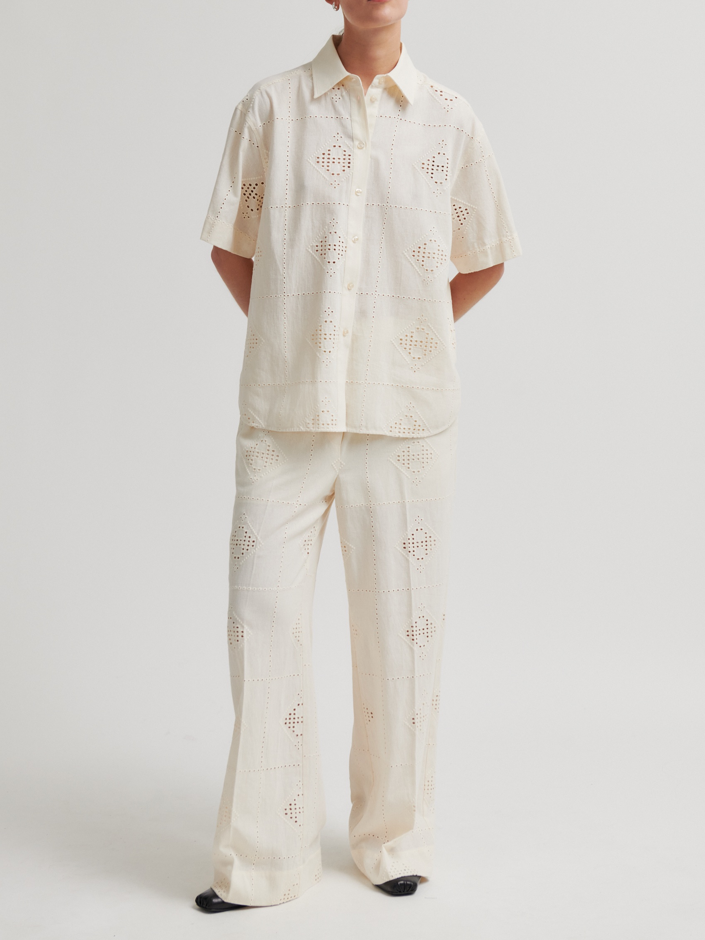 SECOND FEMALE Aries Trousers