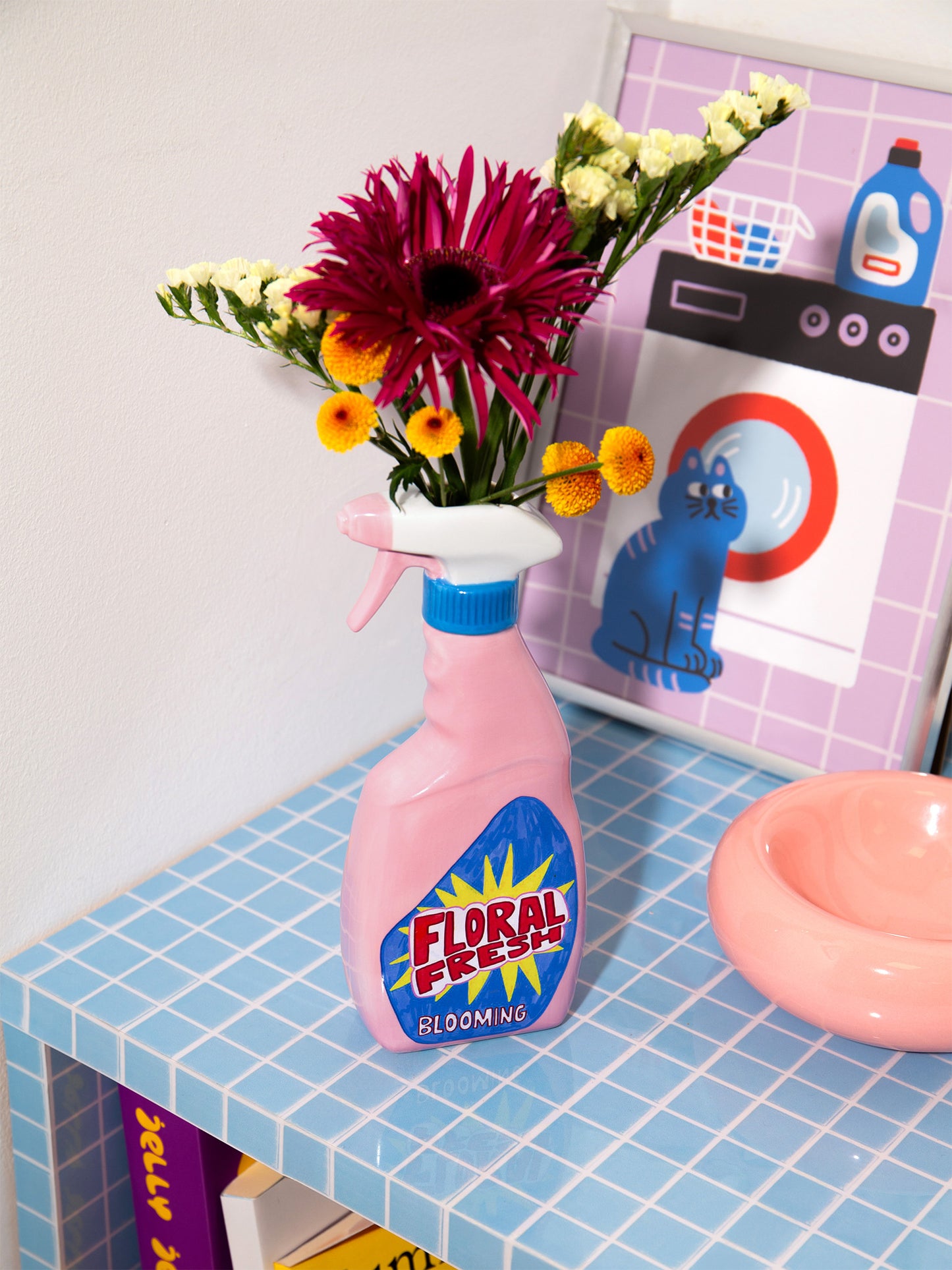 Fresh Up! Cleaning Bottle Vase