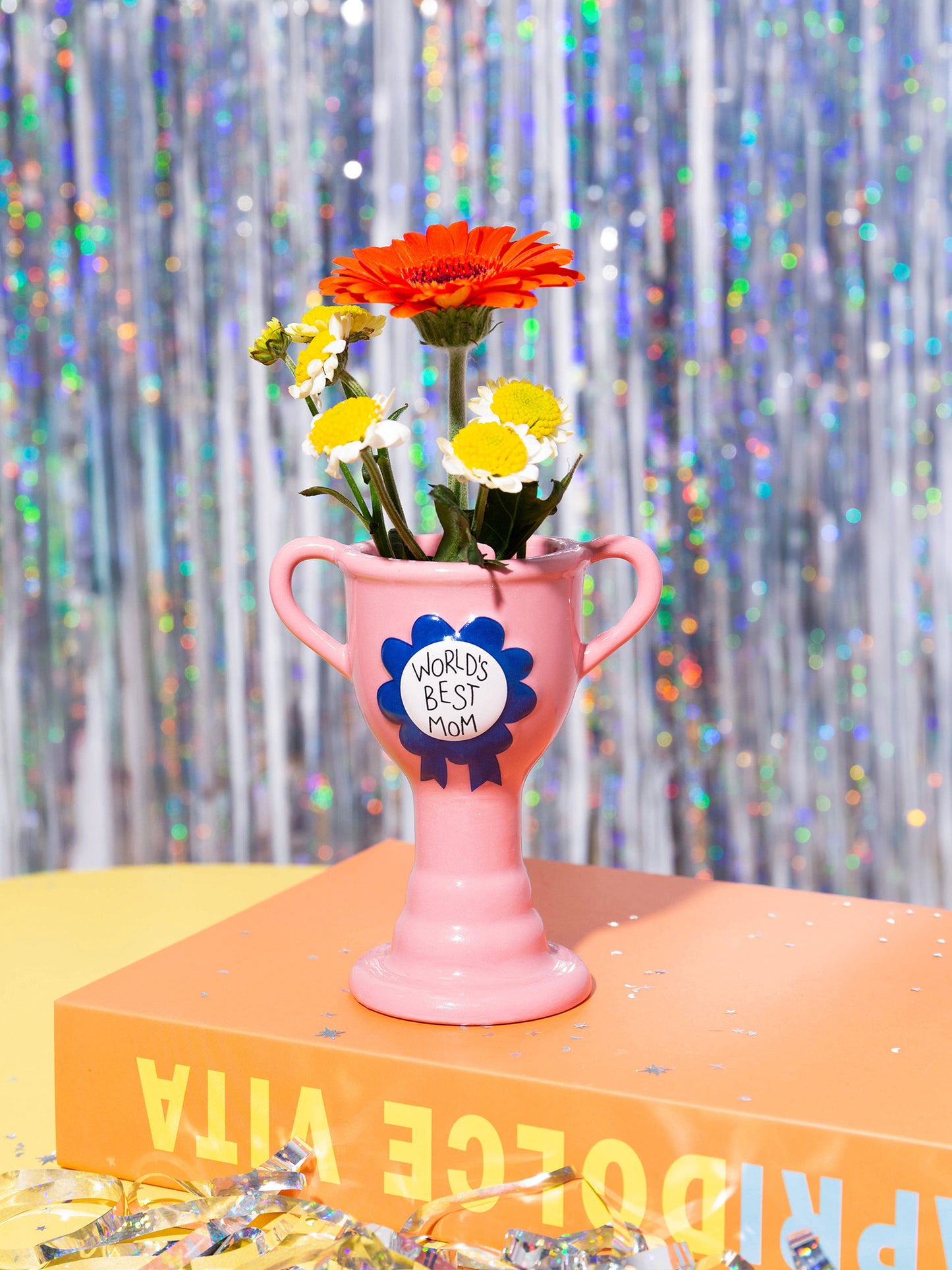 World's Best Mom Trophy Vase