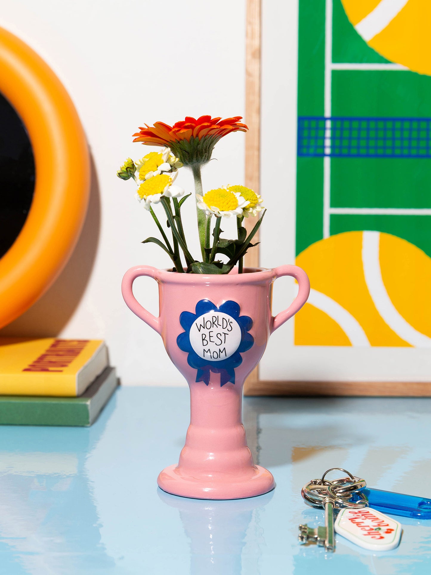 World's Best Mom Trophy Vase