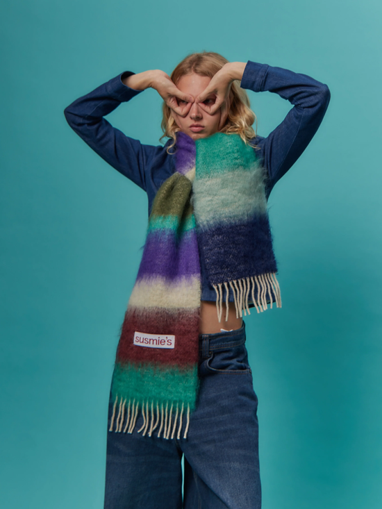 Susmie’s Scarf I Only See Him As A Friend - Schal