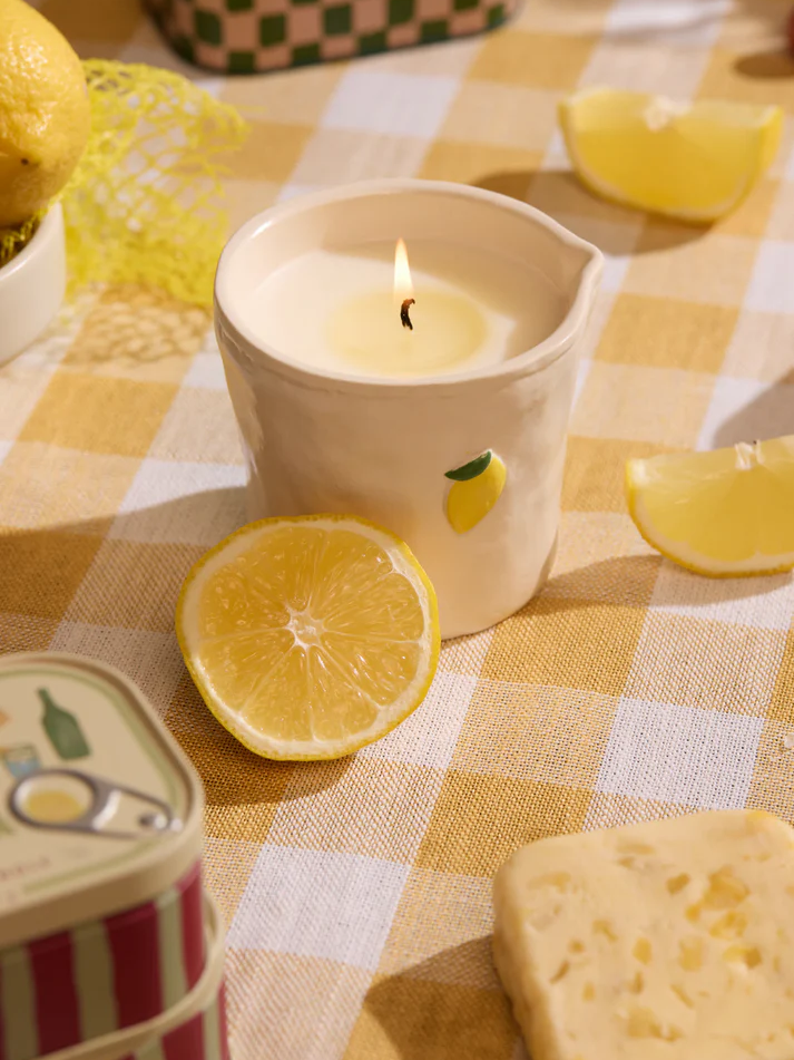 Embossed Ceramic Candle ‐ Meyer Lemon - Kerze