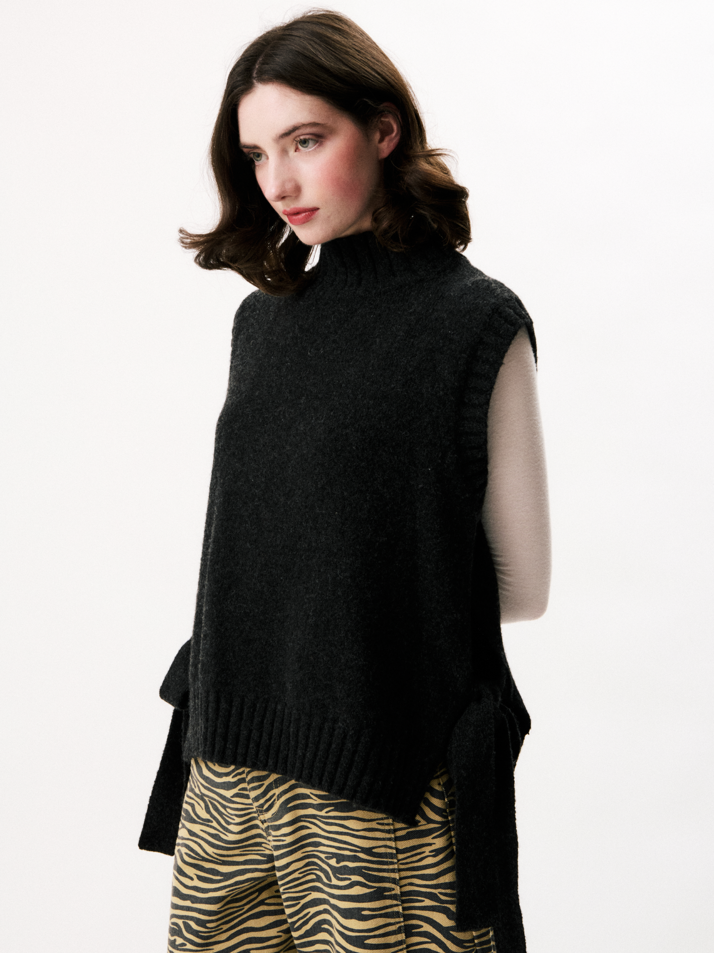 FRNCH Twinkle Sleeveless Pullover