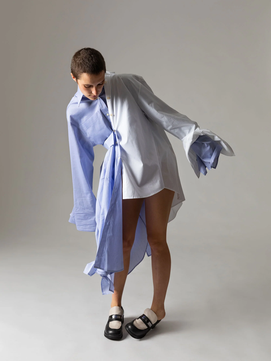 JANA WIELAND Dawn Bow Sleeve Shirt / Cloudless Blue - Hemd