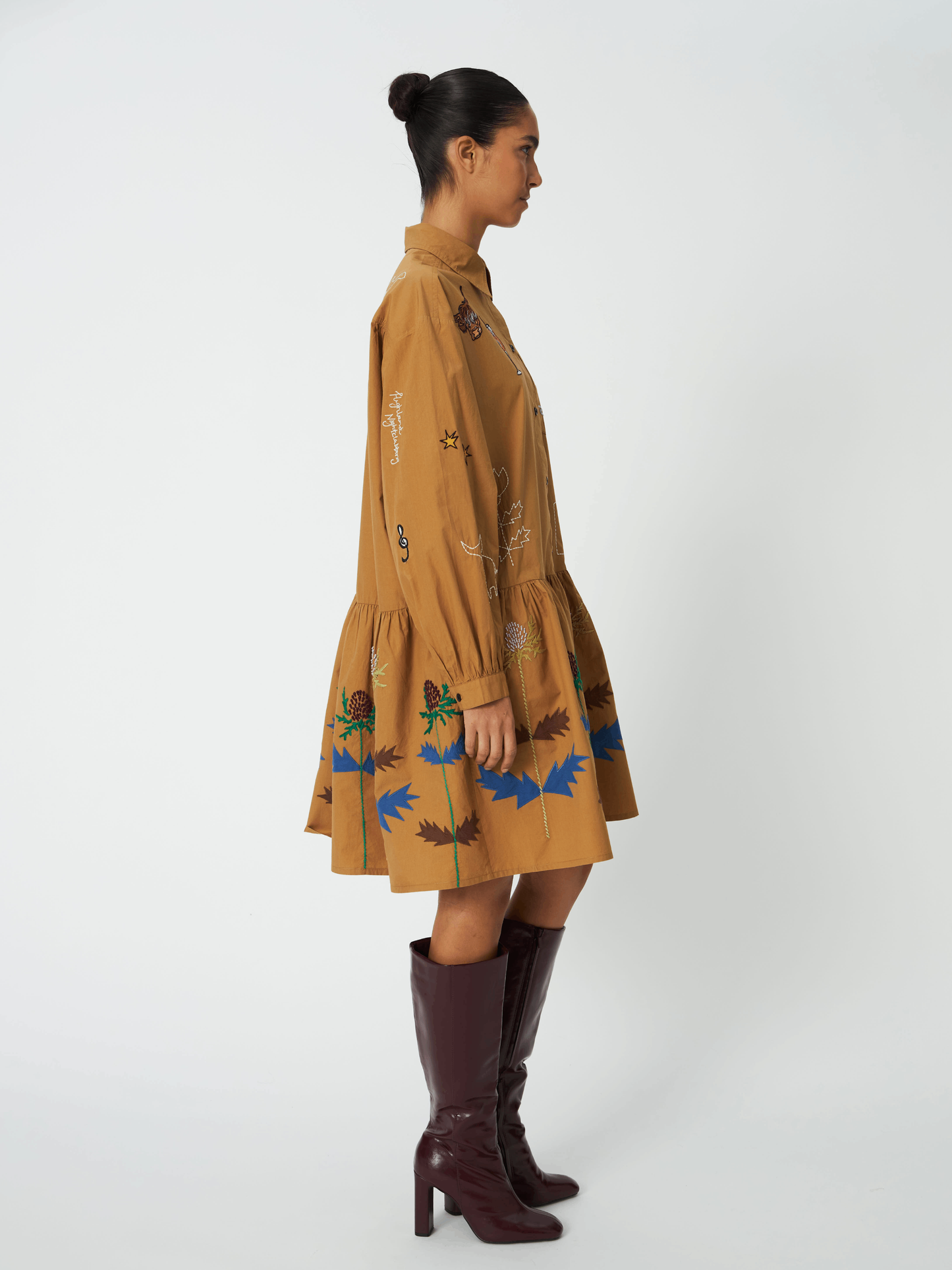 STELLA NOVA Small Embroidery Dress - Khaki
