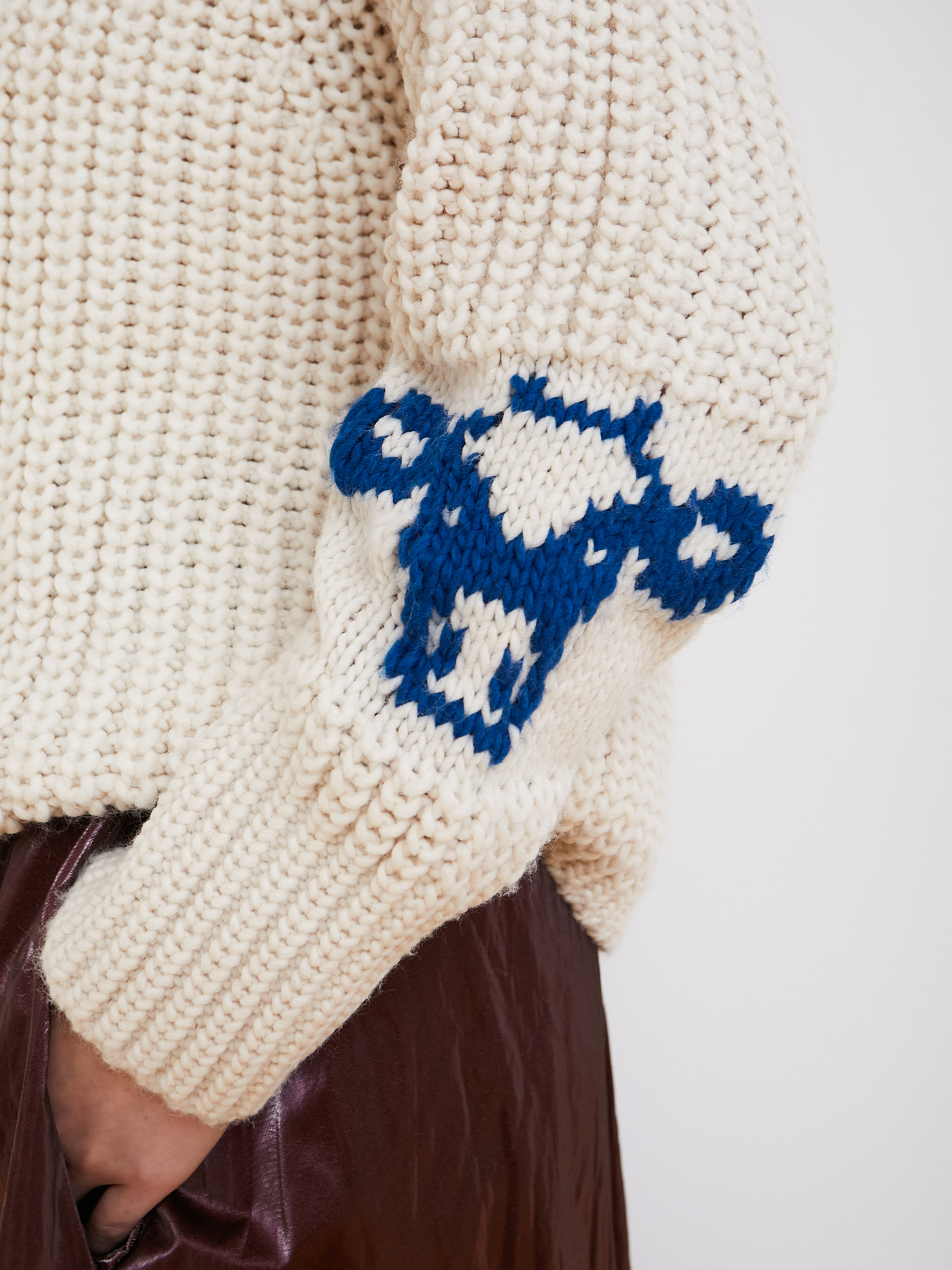 DR BLOOM Mow Sweater - Navy Blue