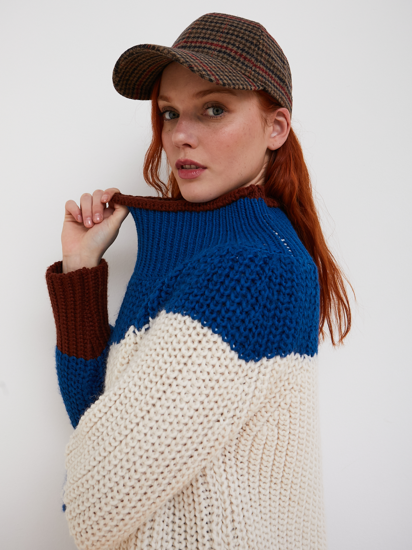 DR BLOOM Mow Sweater - Navy Blue