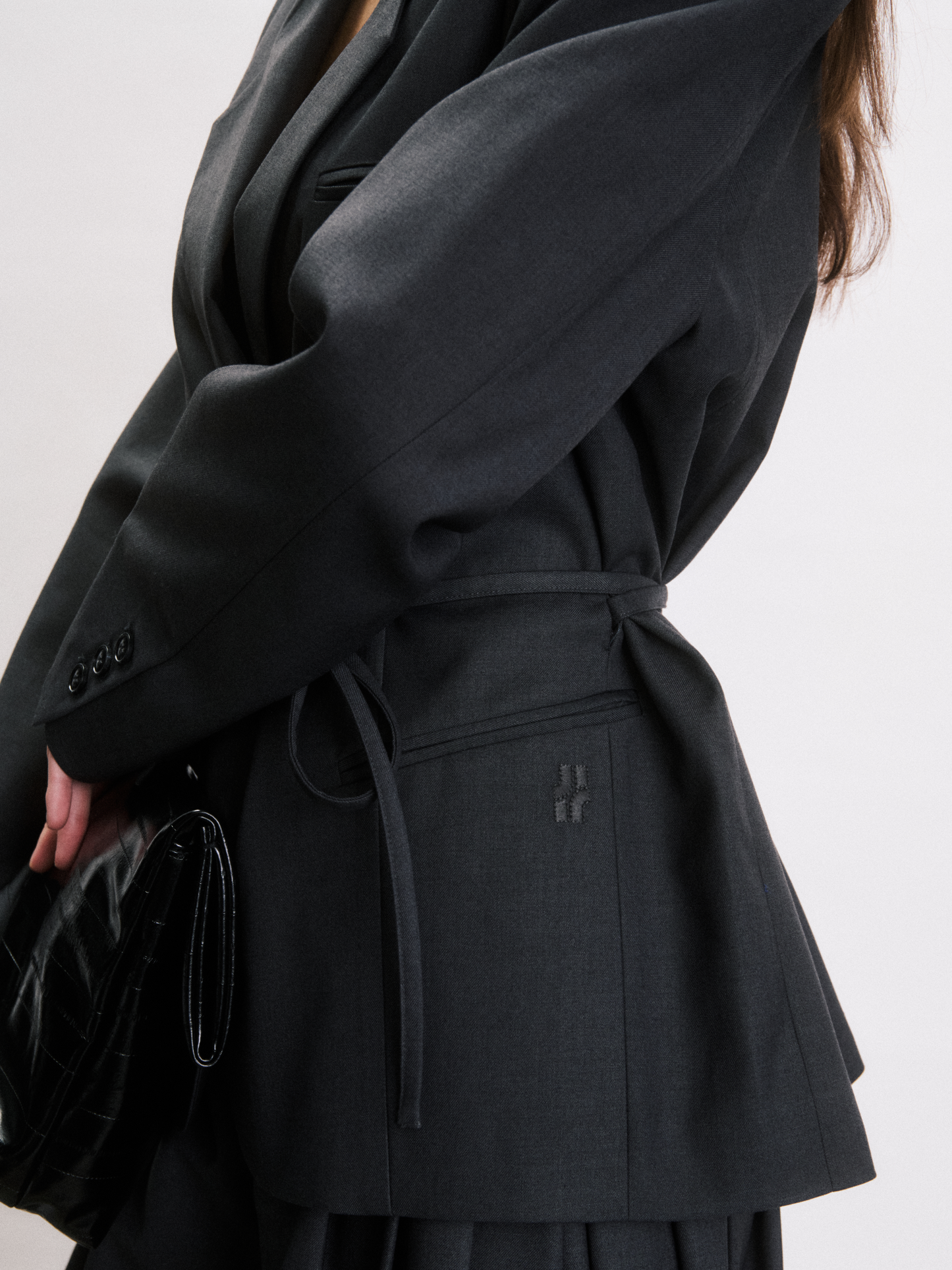 JIJI STUDIOS Elias Blazer