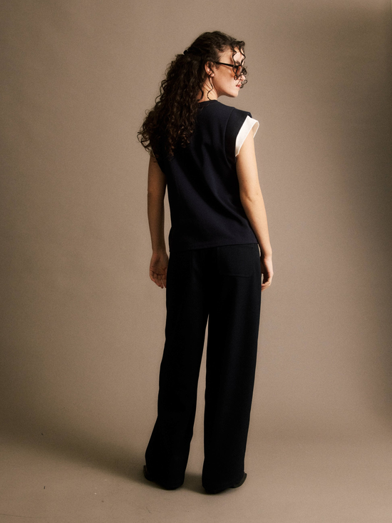 JIJI STUDIOS Claudine Shirt - T-Shirt