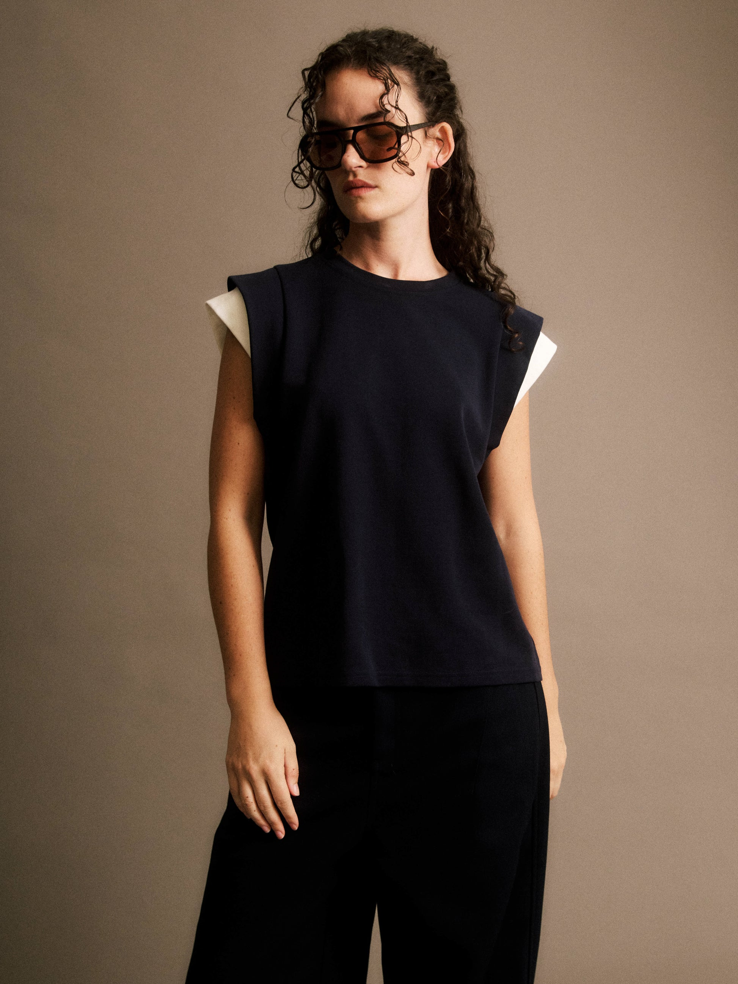 JIJI STUDIOS Claudine Shirt - T-Shirt