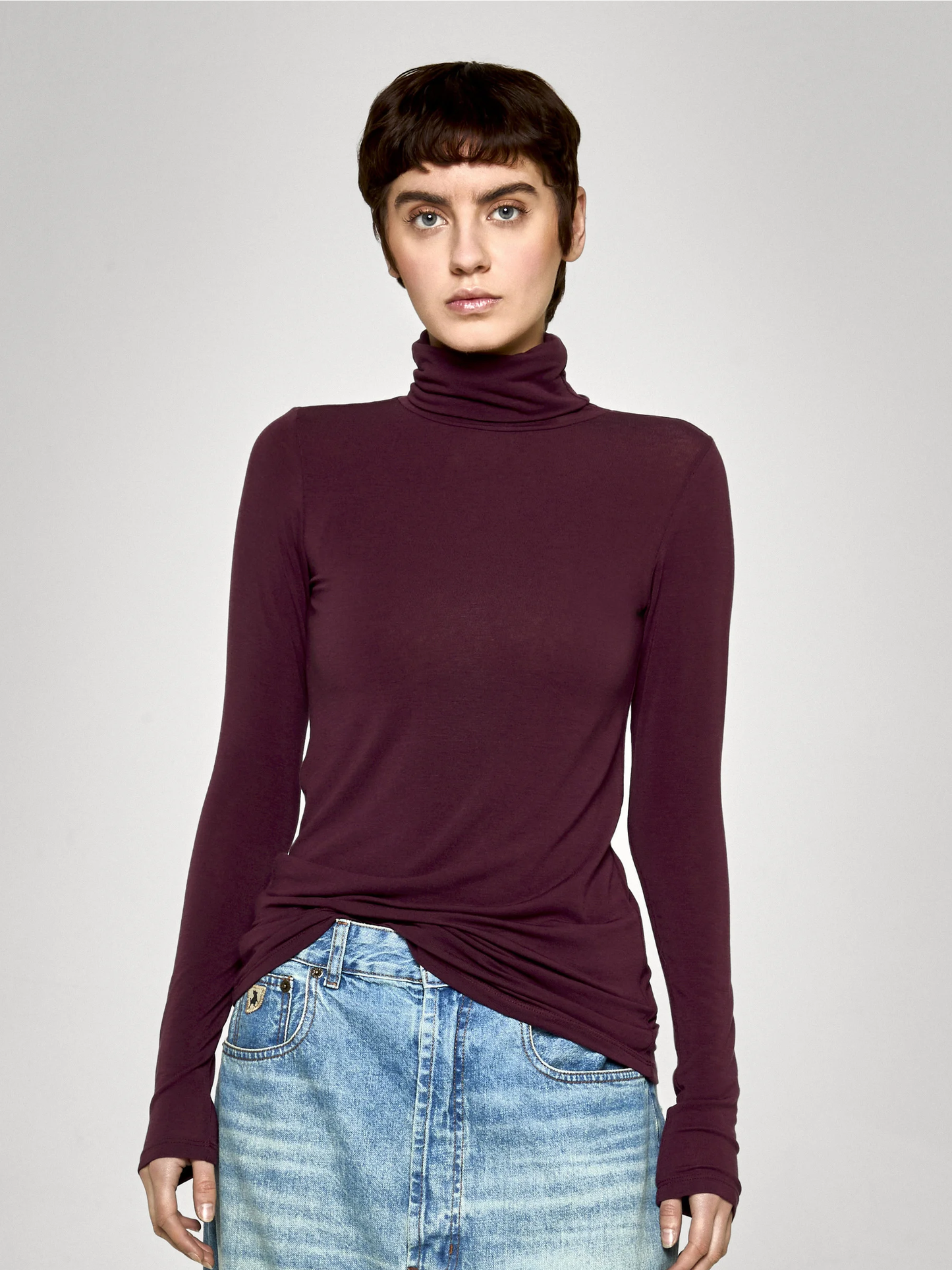 SECOND FEMALE Matima T-Neck Tee