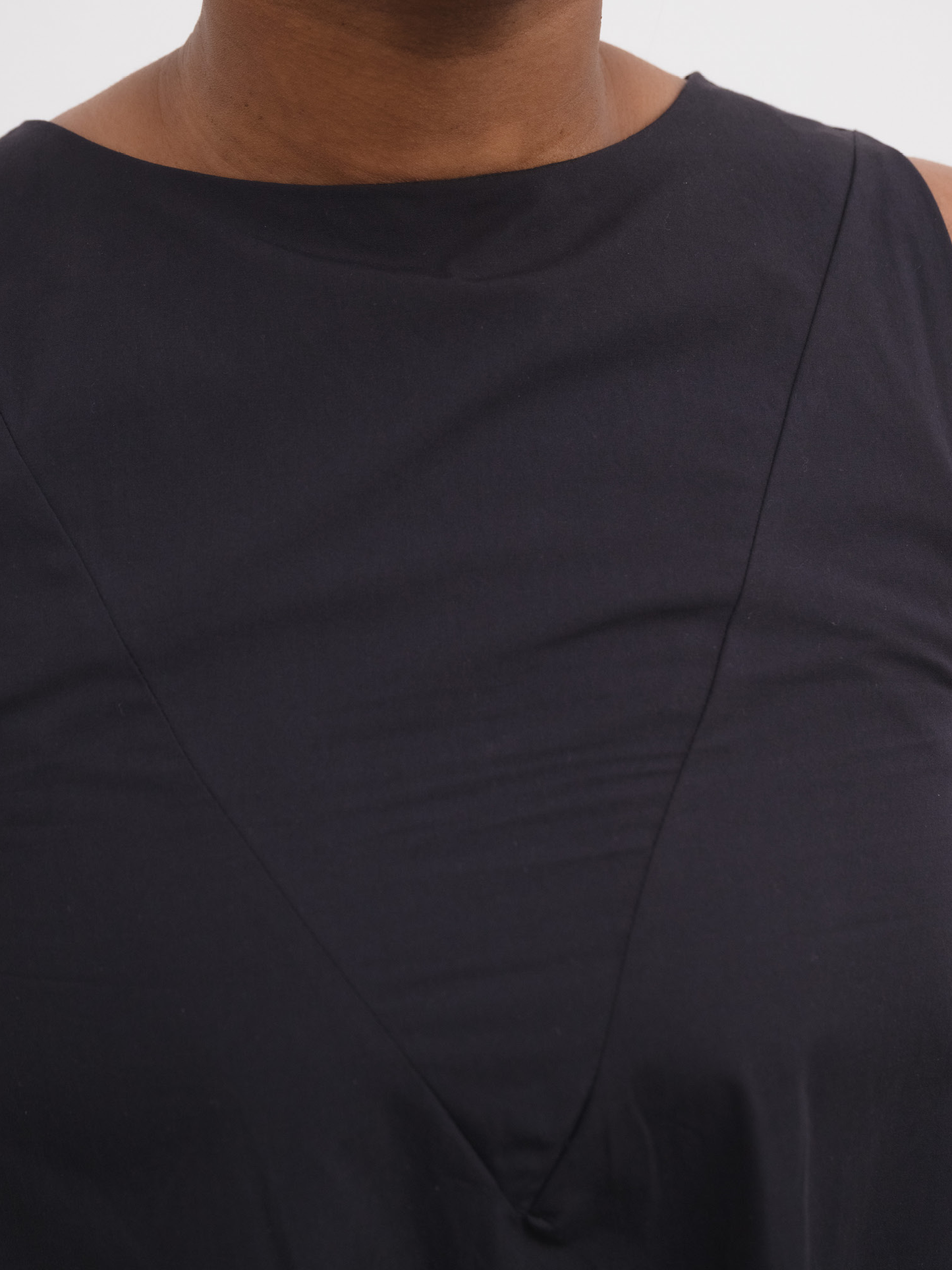 BASERANGE Tres Dress - Black