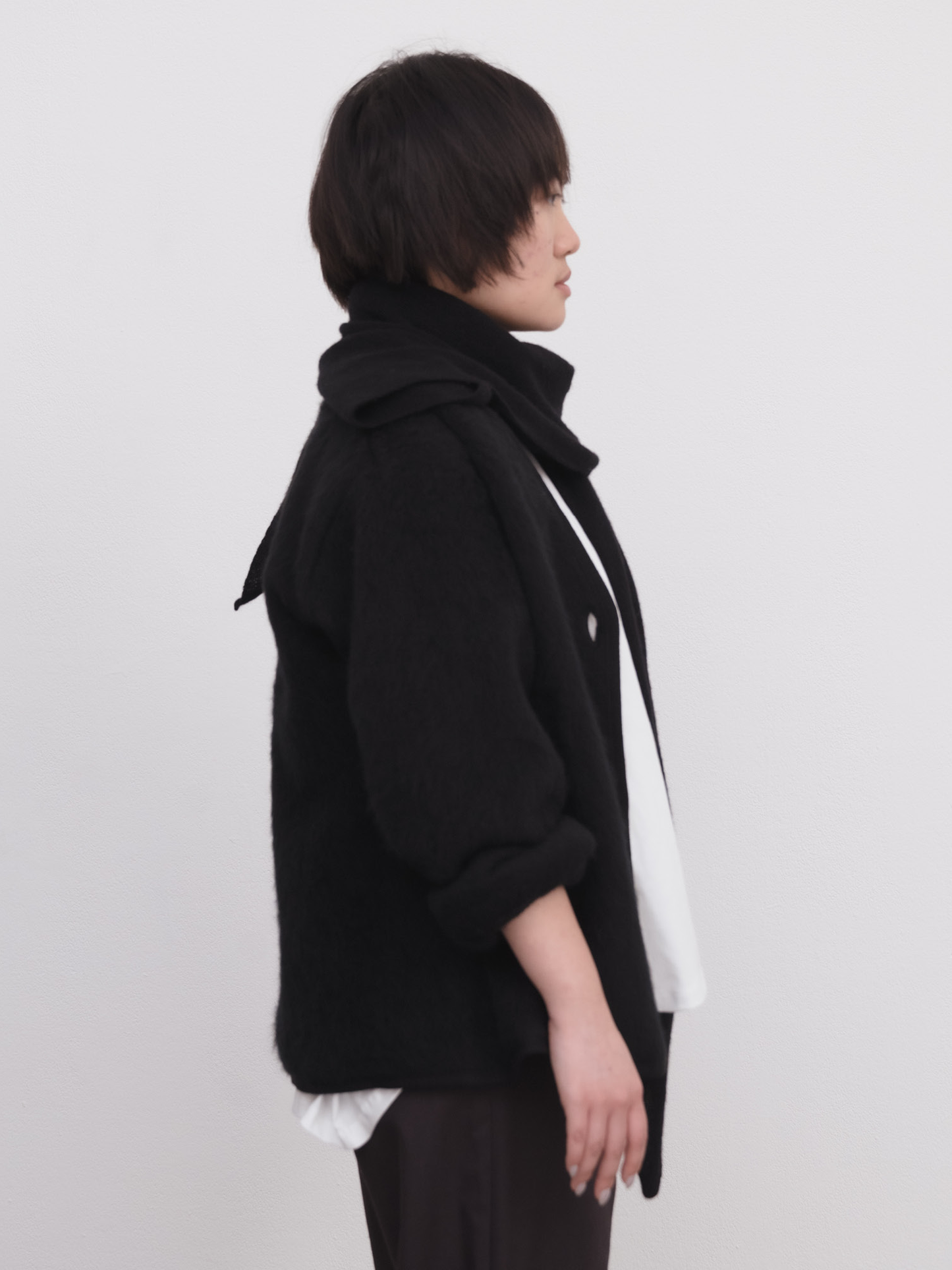 BASERANGE Trin Scarf - Black