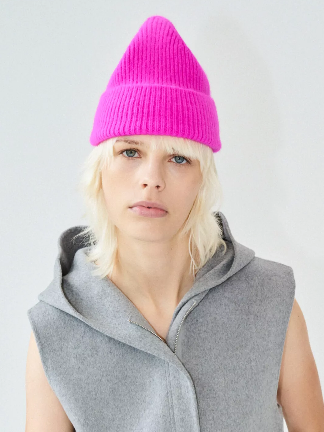 LE BONNET Beanie Poppy Pink