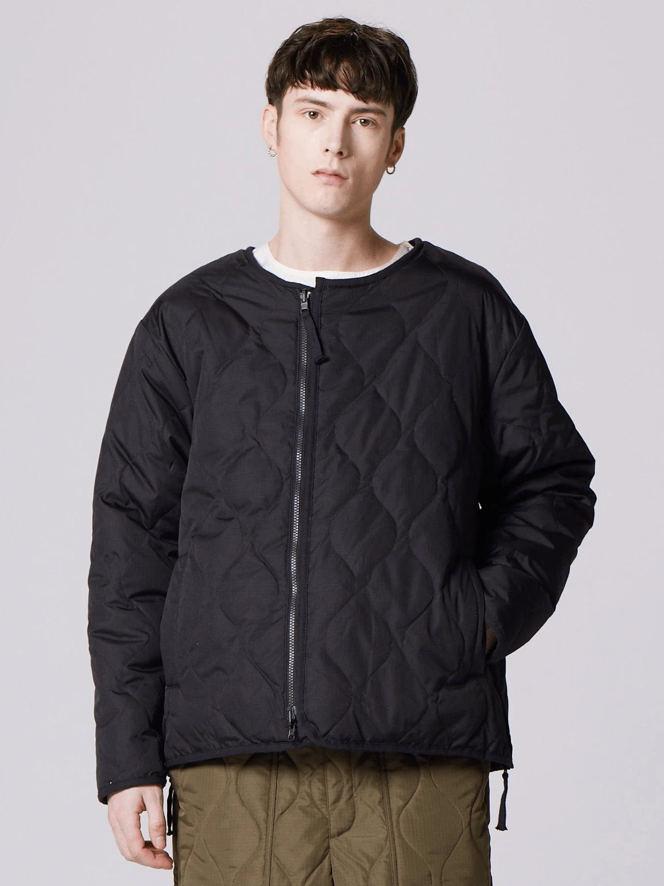 TAION Military Reversible Crew Neck Down Jacket - Black