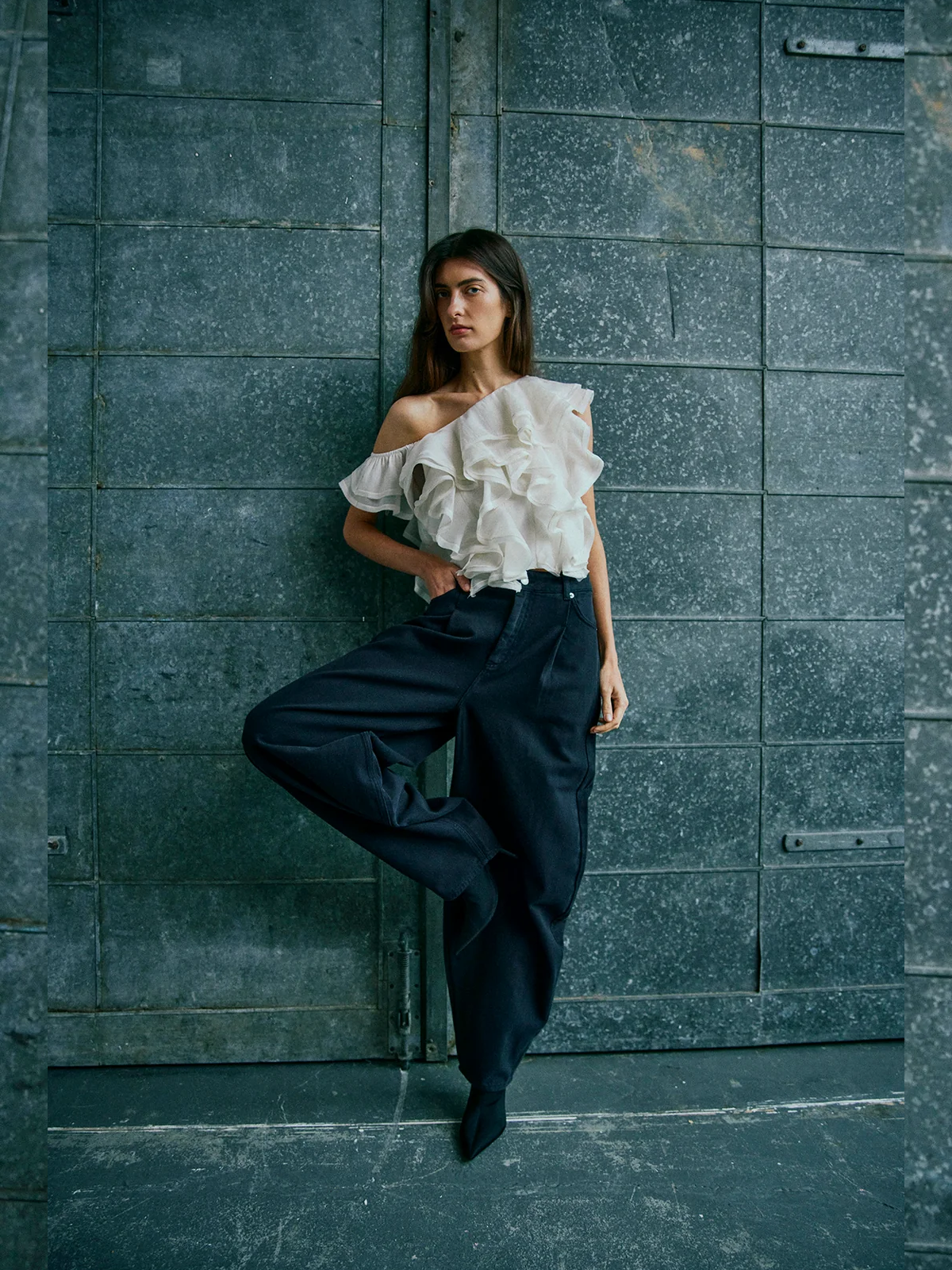 COPENHAGEN MUSE CMTilly Blouse Asymmetric - Jet Stream