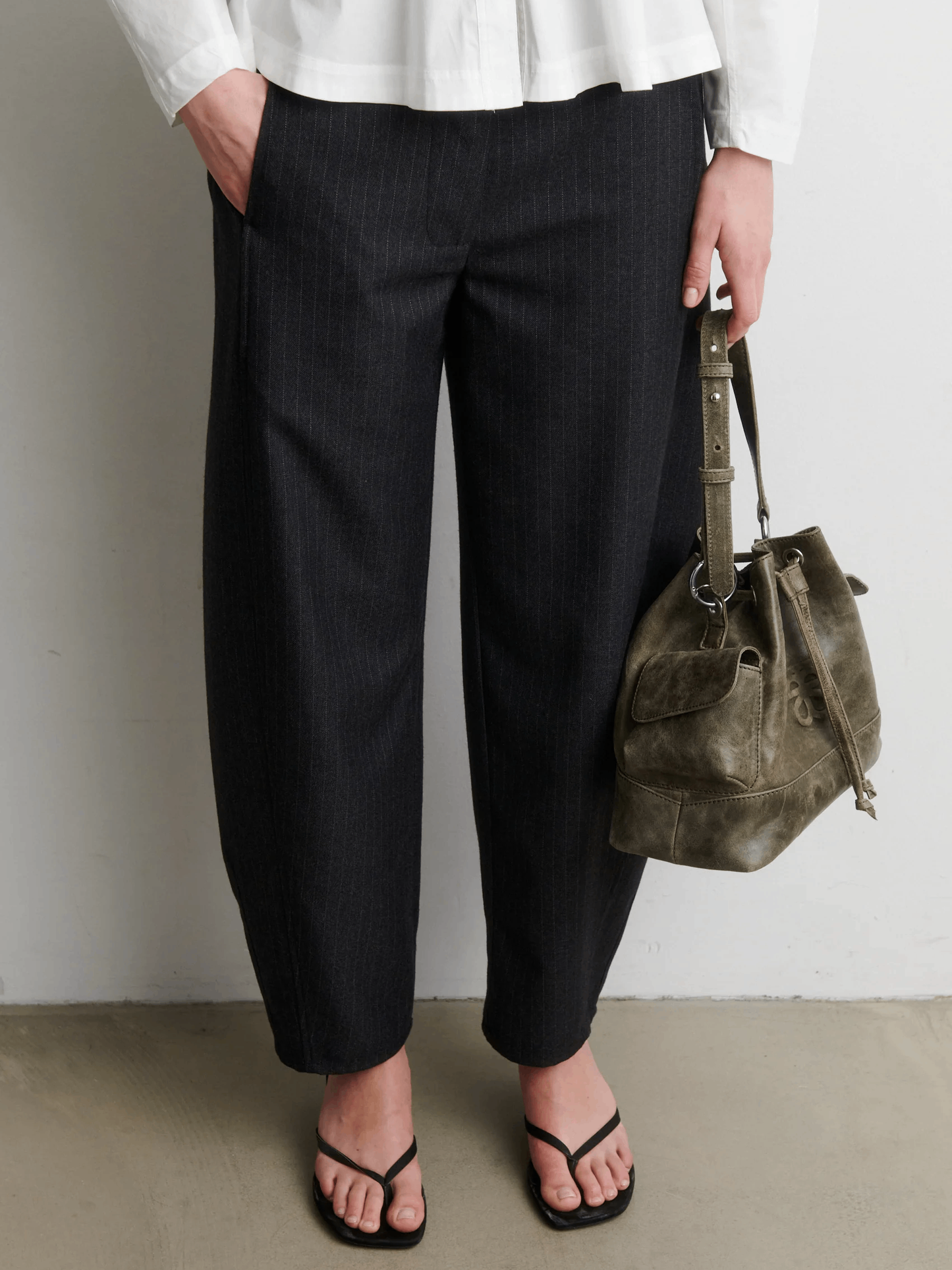 SECOND FEMALE Vienne Barrel Trousers