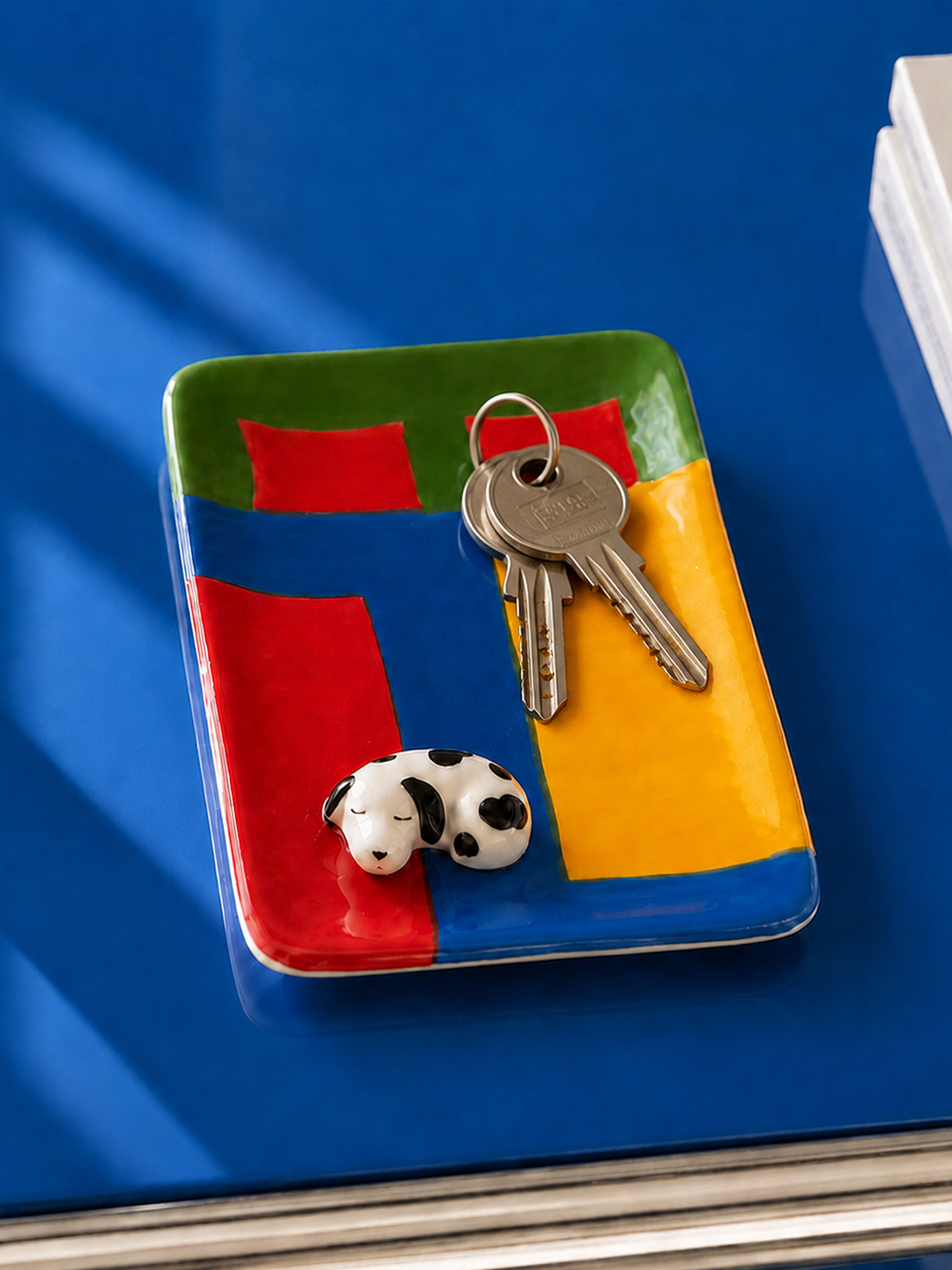 Multicolor Sleepy Dog Jewelry Tray