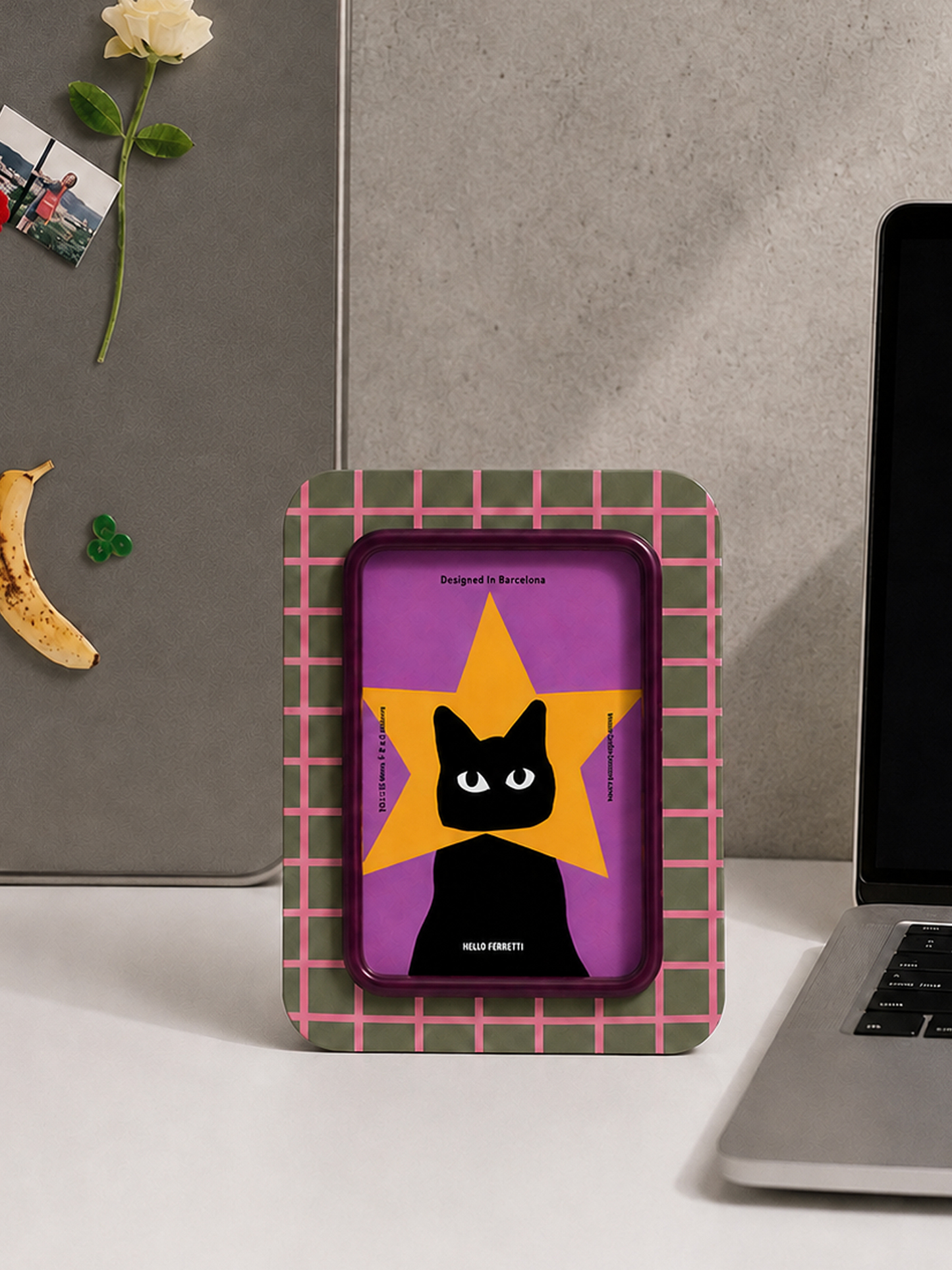Striped Superstar Cat Photo Frame