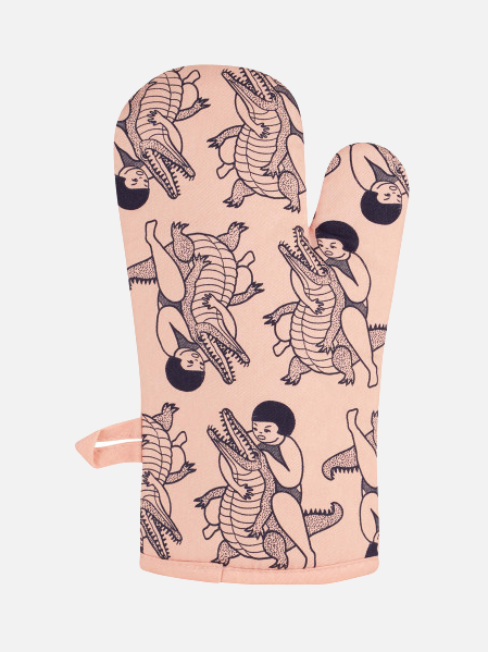 Scares Your Family Oven Mitt