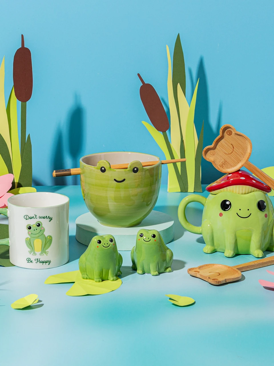 Frog Salt & Pepper Shakers