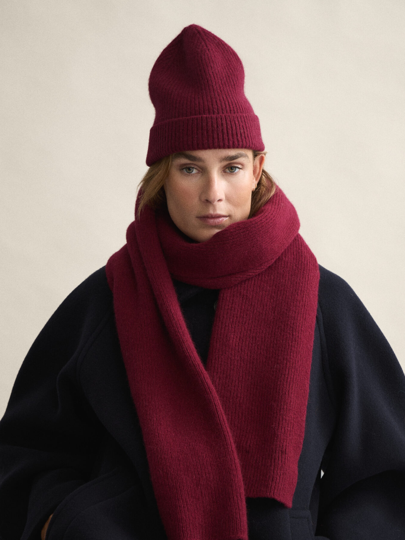 LE BONNET Scarf Wine Red