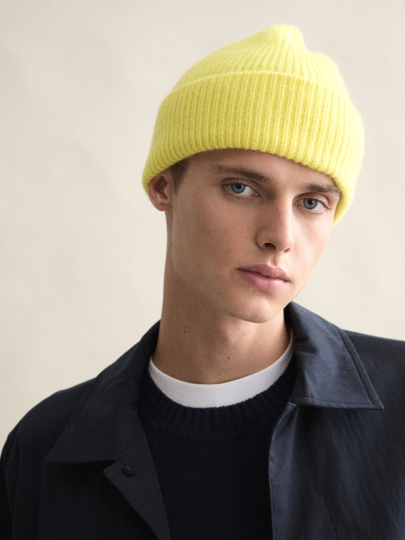 LE BONNET Beanie Acid Yellow