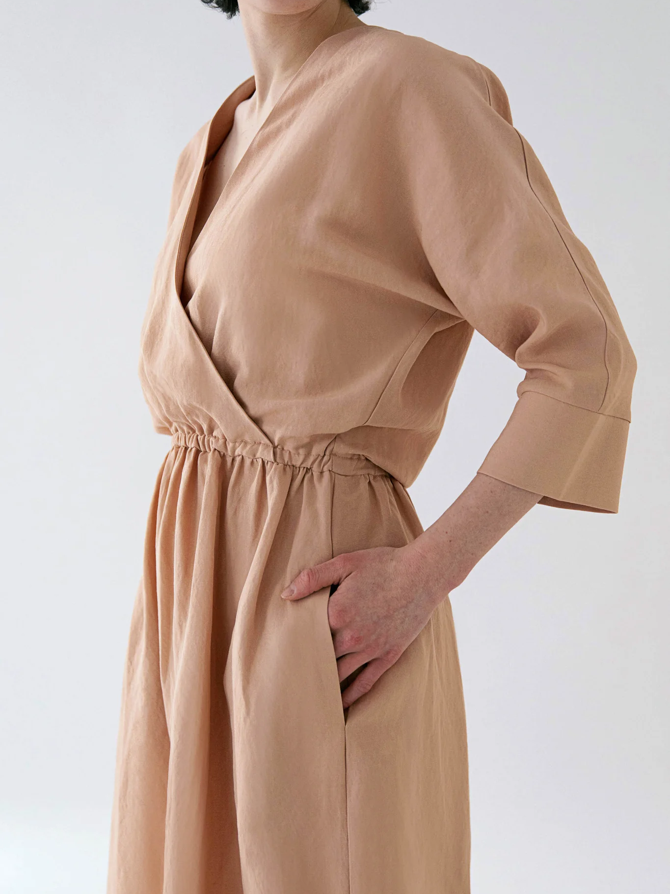 Frieda Dress Almond Beige
