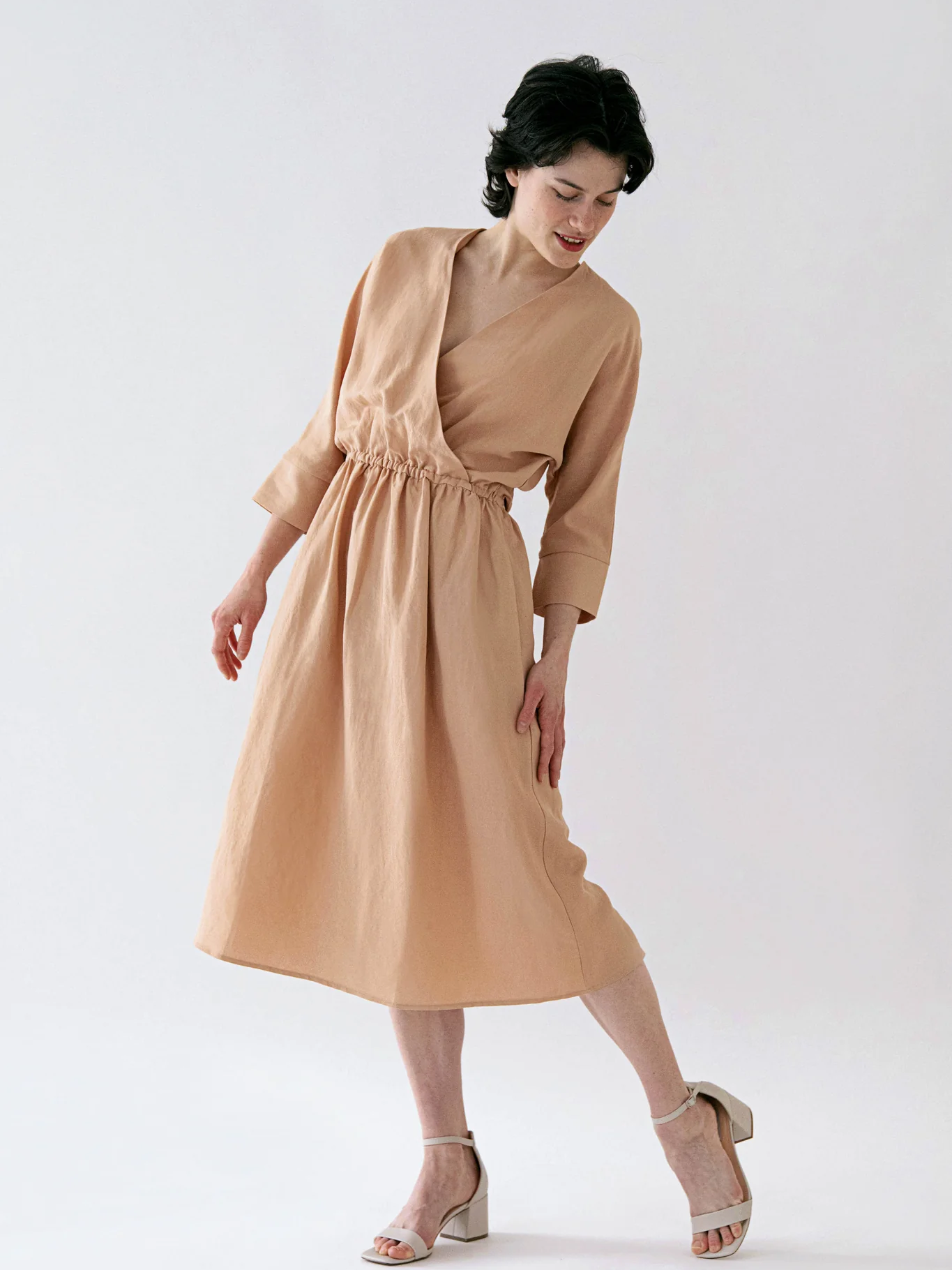 Frieda Dress Almond Beige