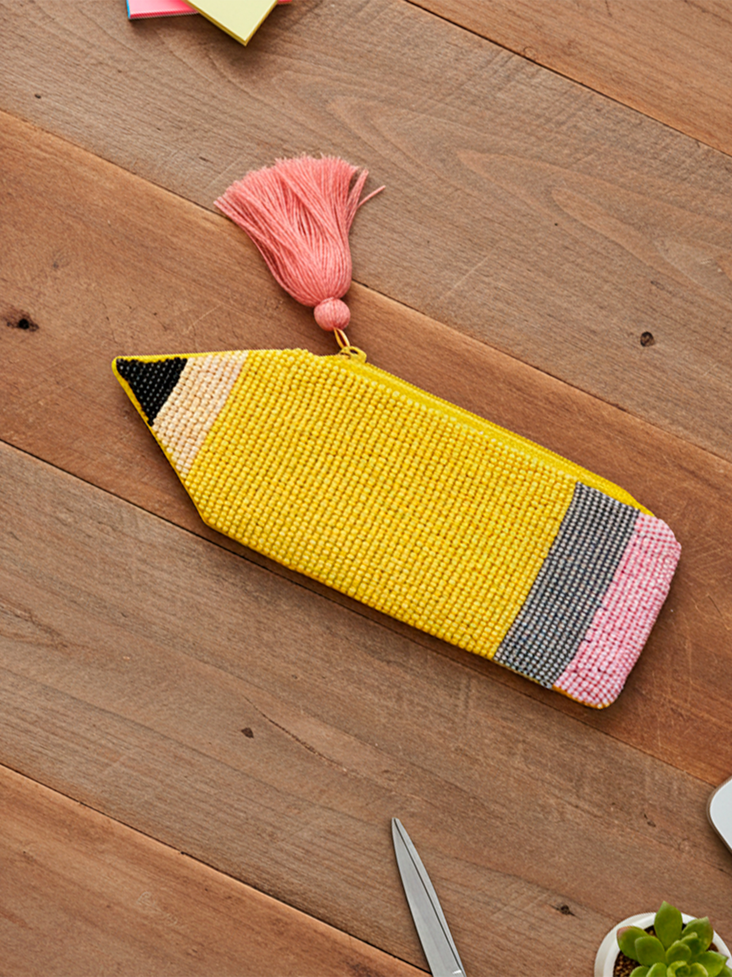 Clutch Small - Pencil