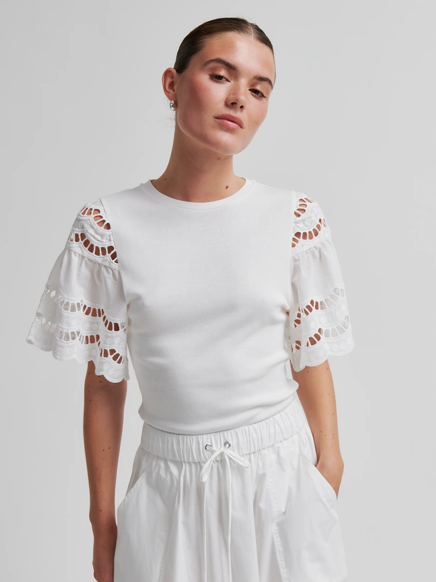 SECOND FEMALE Lawra Tee