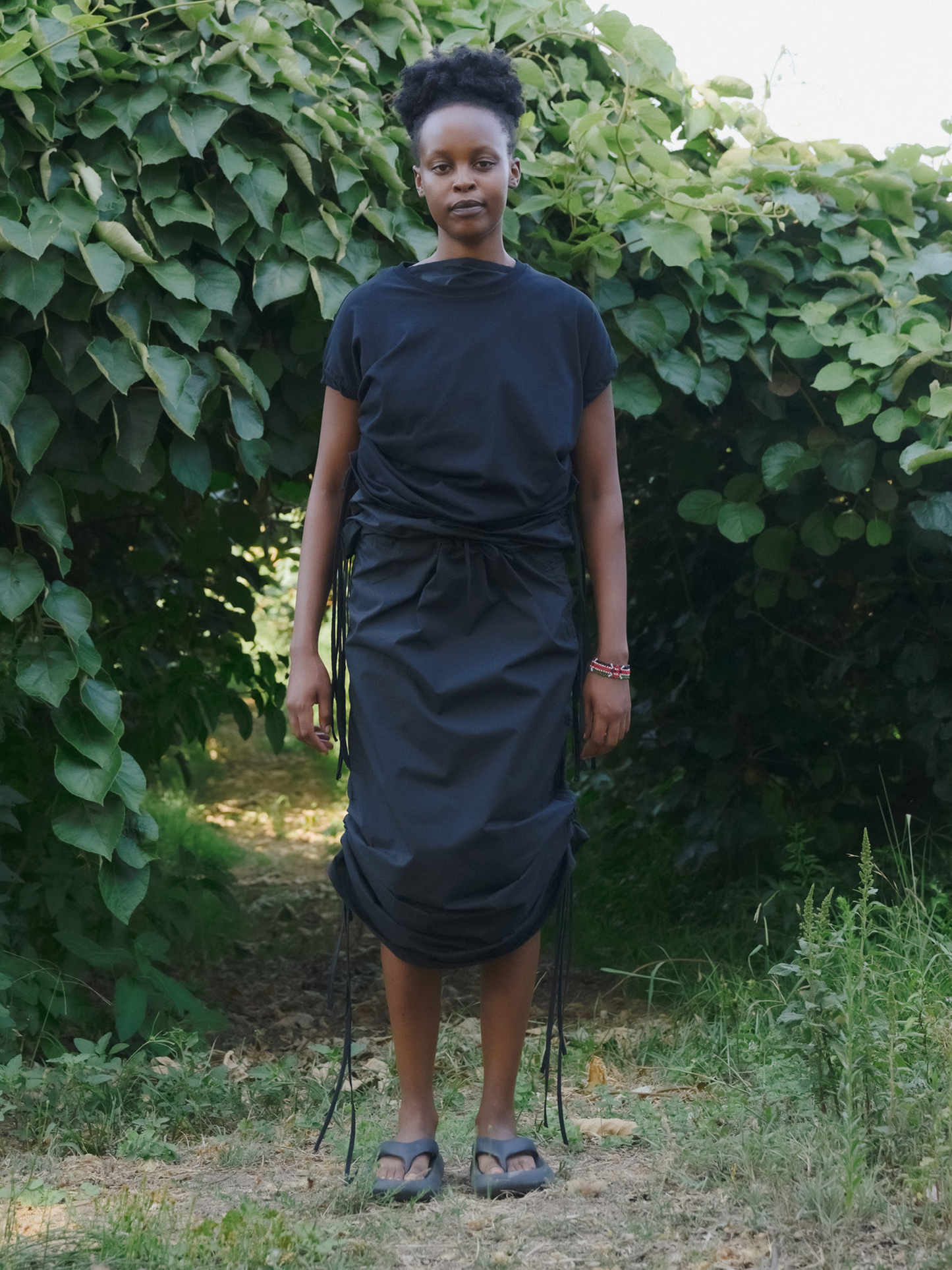 BASERANGE Pictorial Skirt Black