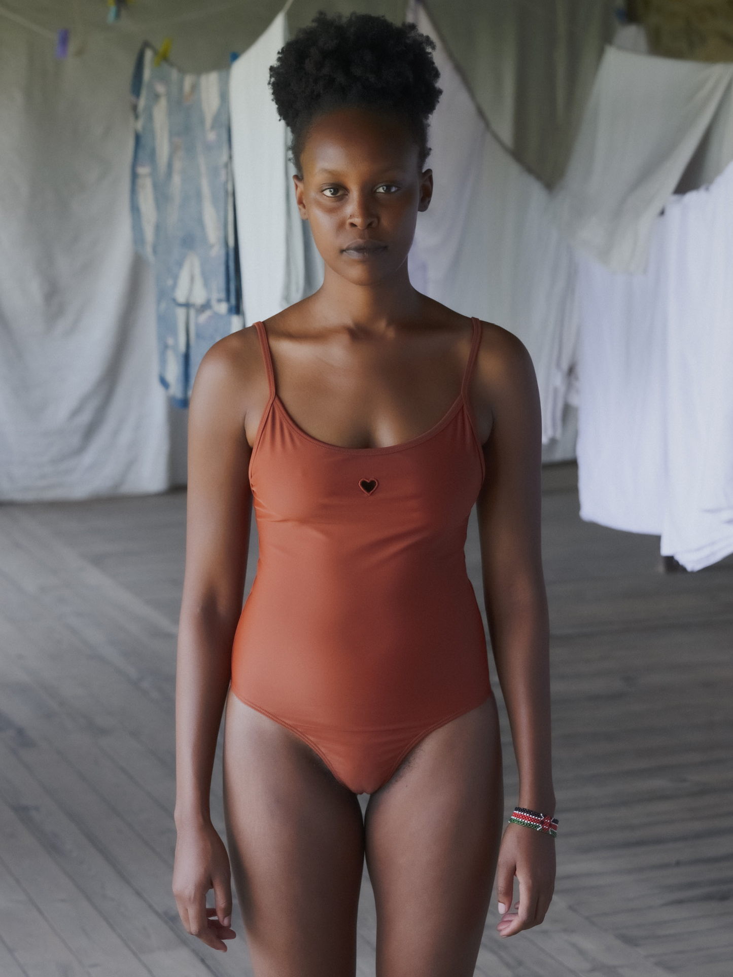 BASERANGE Heart Swim Body