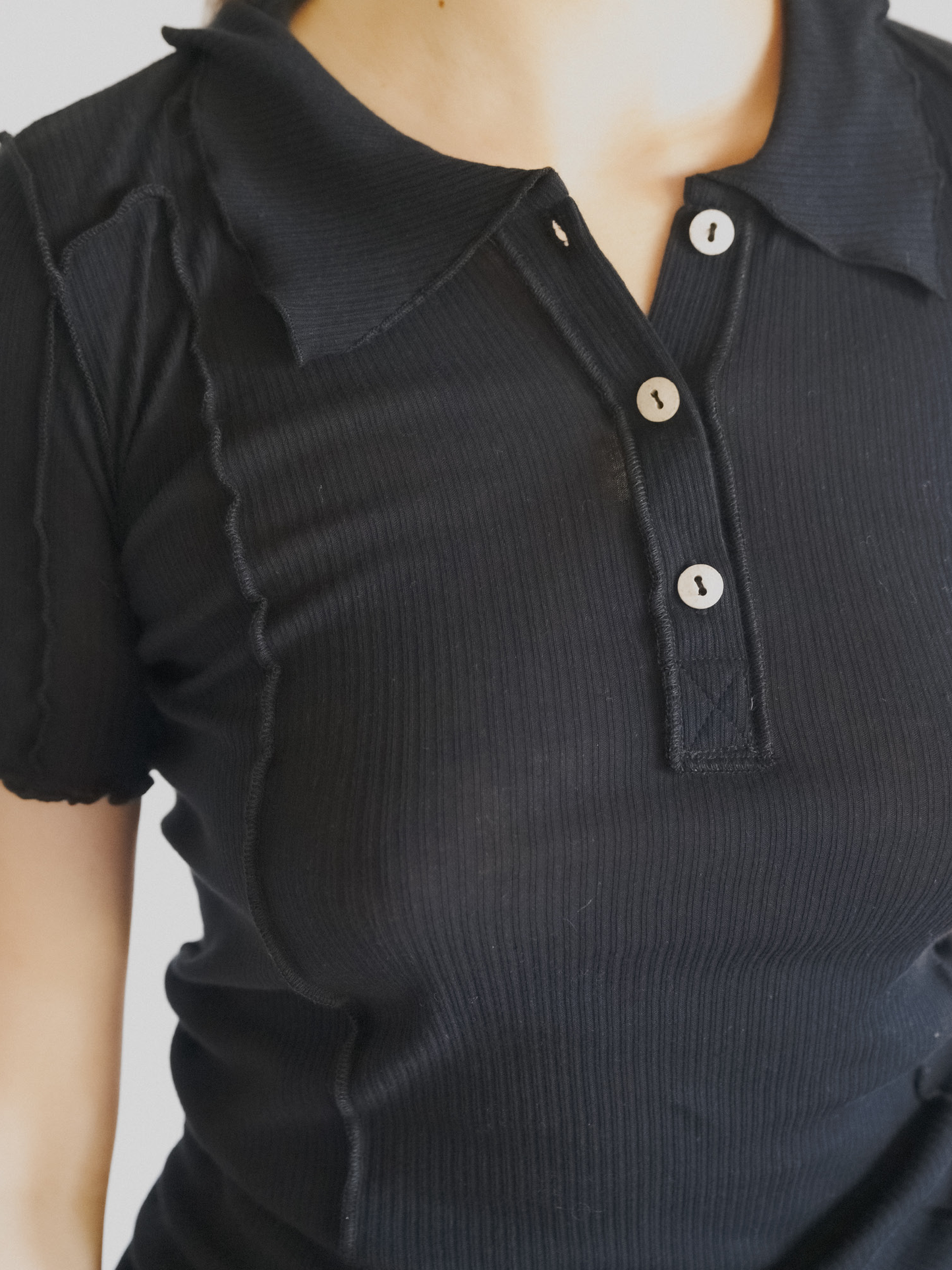 BASERANGE Omato Polo T-Shirt Black