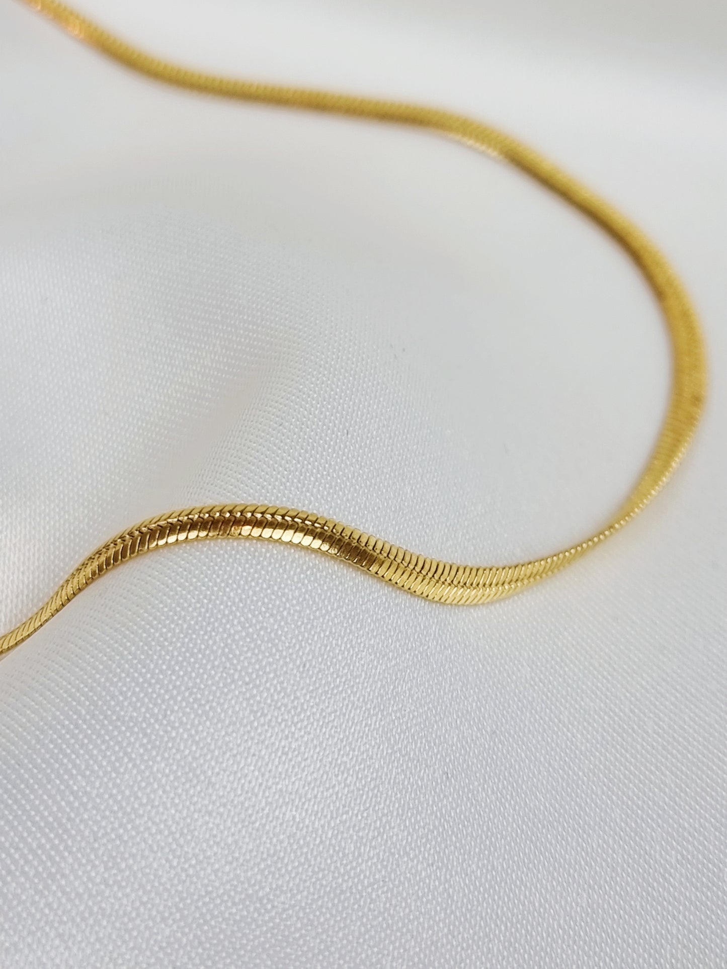 Delicate Herringbone Halskette 3mm
