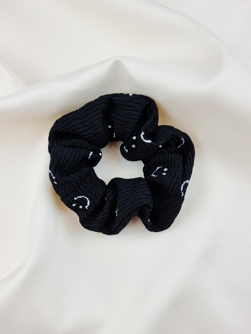 Ribbed Smiley Scrunchie - Black - Scrunchie