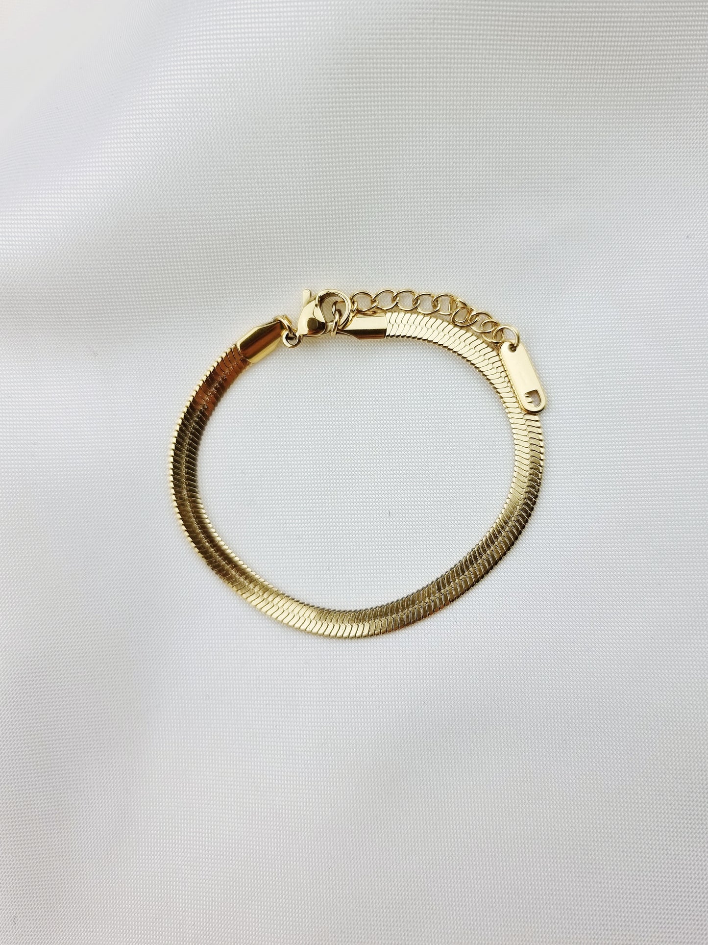 Herringbone bracelet 4mm