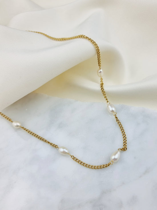 Pearly Oasis Necklace