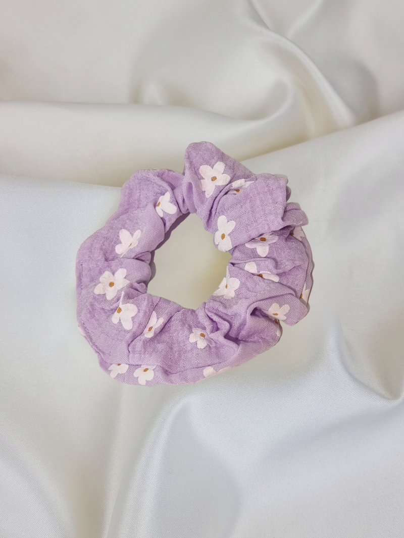 Opaque Daisy Scrunchie - Orchid - Scrunchie