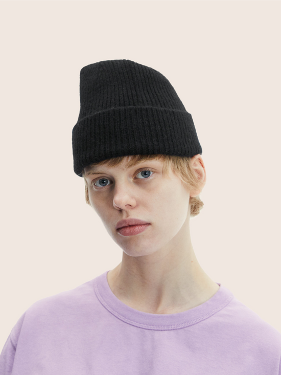 Load image into Gallery viewer, LE BONNET Beanie Onyx Black
