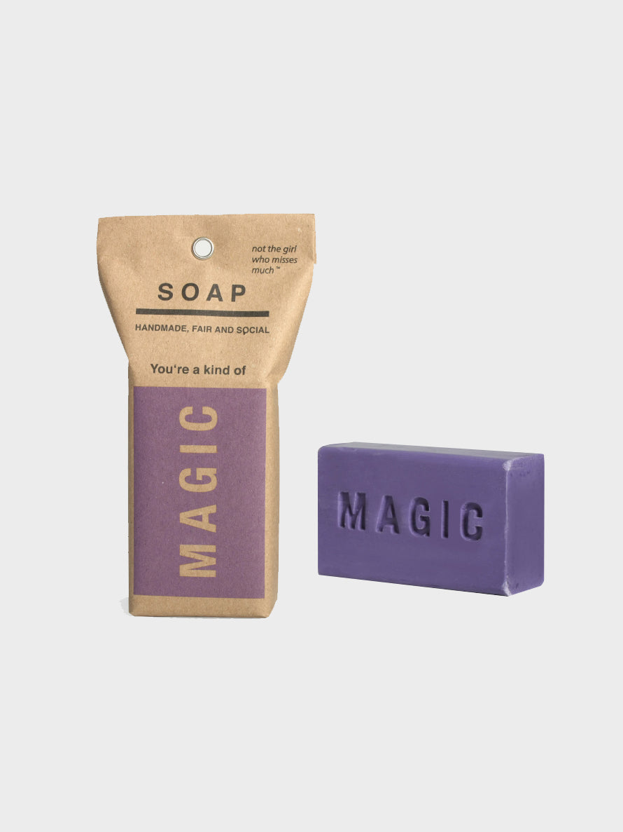 Lade das Bild in den Galerie-Viewer, Handmade Soap Magic
